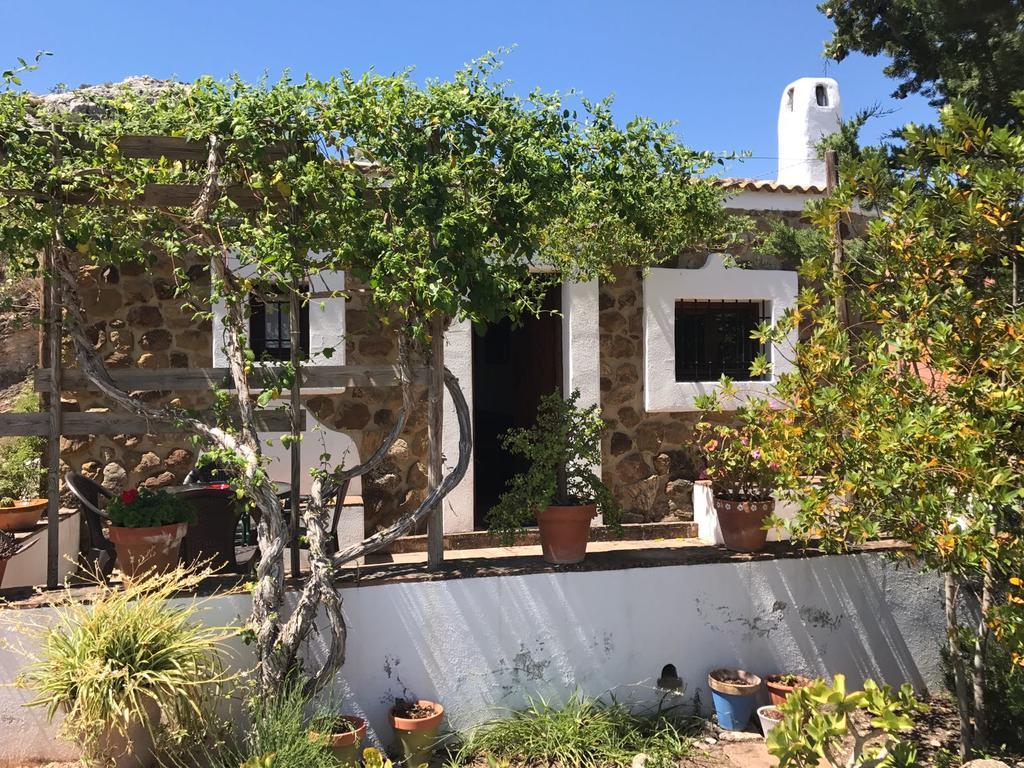 Cortijo Nuevo Alojamiento Rural Cuevas del Becerro المظهر الخارجي الصورة