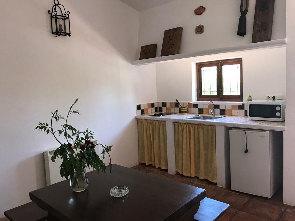 Cortijo Nuevo Alojamiento Rural Cuevas del Becerro المظهر الخارجي الصورة